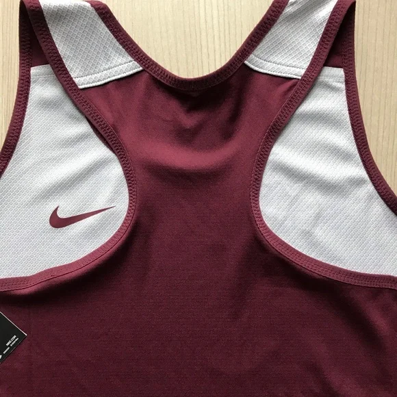 Nike Red Athletic Work Out Tank Top - Picture 10 of 10